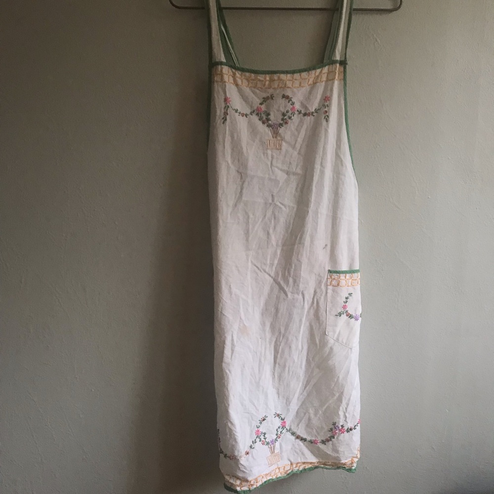 Vintage embroidered apron